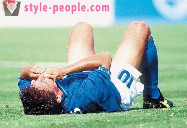 Roberto Baggio: biografia, rodzice i rodzina, kariera sportowa, zwycięstw i osiągnięć, zdjęcia