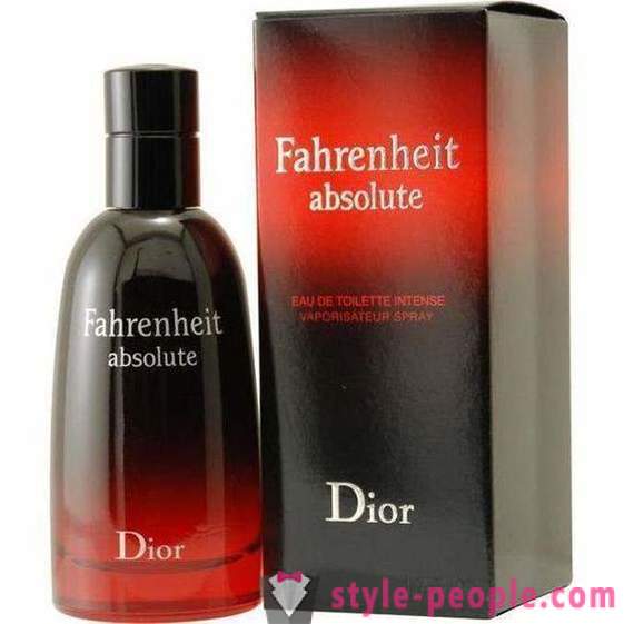Męska zapach „Dior”: przegląd popularnych zapachów
