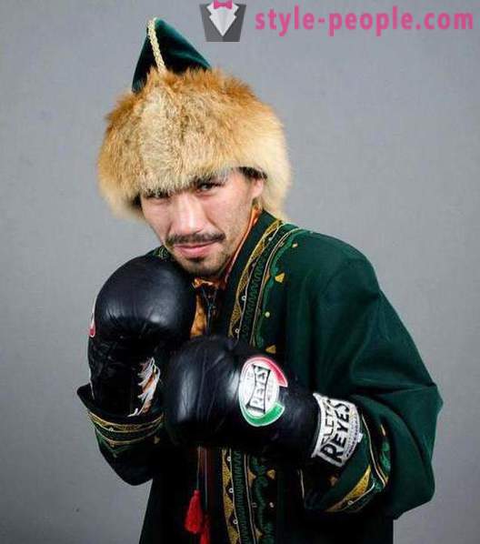 Denis Shafikov, „Czyngis-chan”: biografia i rosyjskie walczy bokser