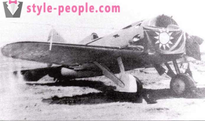 Opowieść o tym, jak piloci ZSRR uczy taktyki japońskich kamikaze