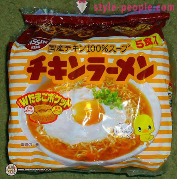 Japończycy świętują 60. rocznicę wynalezienia makaron instant