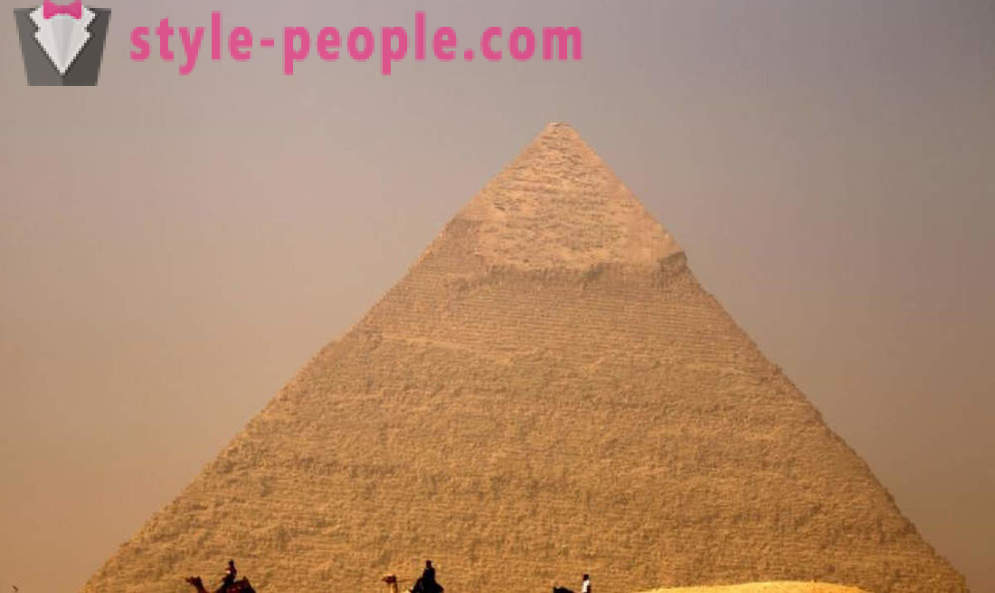 Gdzie w rzeczywistości piramid w Egipcie