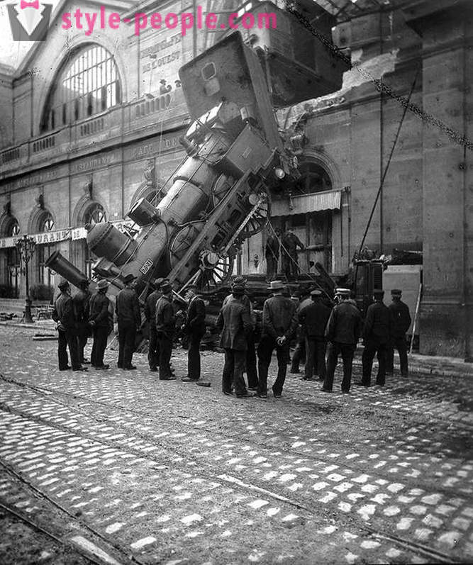 Train Wreck w Montparnasse Station w 1895 roku