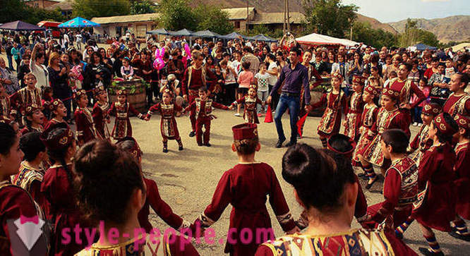 Jak ormiański Areni Wine Festival odbywa