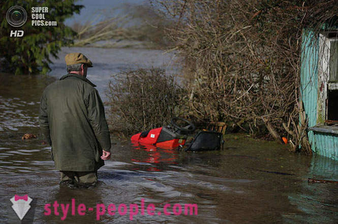 Powódź w południowo-zachodniej Anglii