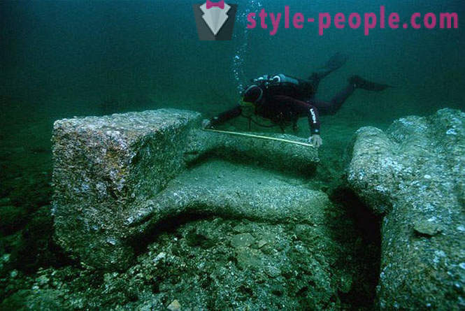 Starożytne miasto Heraklion - 1200 roku pod wodą
