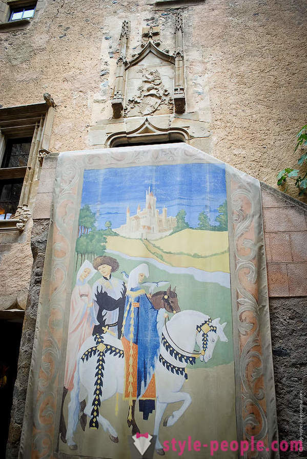 Salvador Dali Muzeum i zamek z żoną