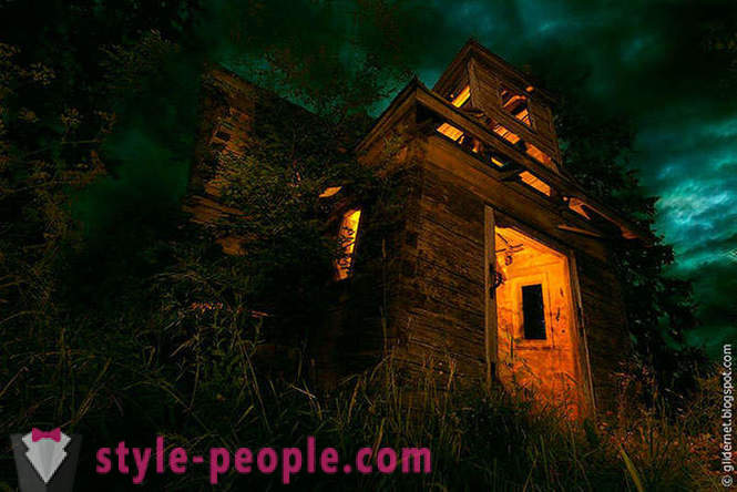 Night Watch - atmosferyczne zdjęcia opuszczonych budynkach