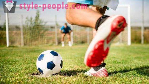 Jak nauczyć się grać w piłkę nożną? zasady piłki nożnej
