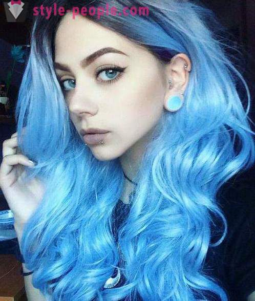 Dziewczyna z niebieskimi włosami: Cechy, opisy i ciekawostki
