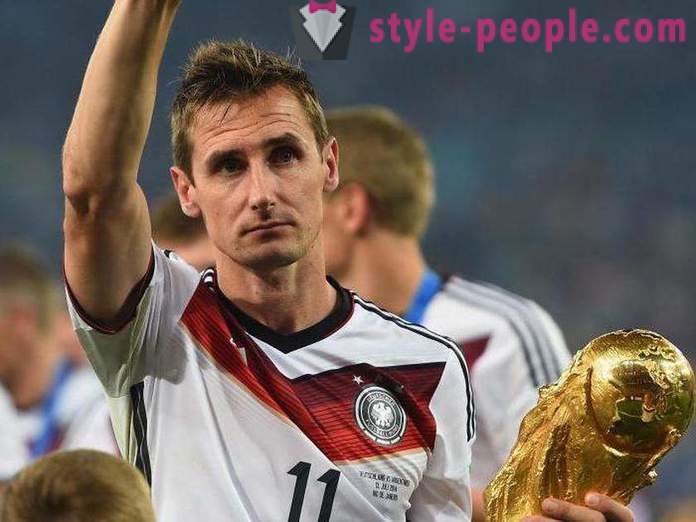 Miroslav Klose: Biografia i kariera piłkarz