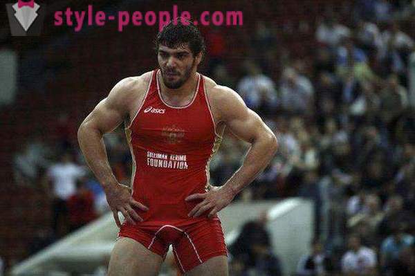 Gadis Abdusalam - mistrz wrestlingu w Rosji i na świecie