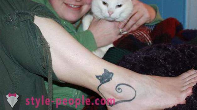Tatuaż na nodze kota: zdjęcie wartość