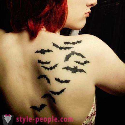 Tatuaż „bat” - znak superbohatera lub ciemnych sił?