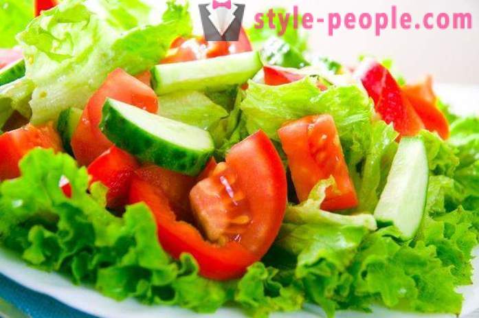Dietetyczne sałatki dieta: gotowanie przepisy kulinarne ze zdjęciami. lekkie sałatki