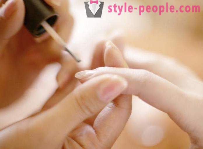 Porady, jak zrobić manicure w domu