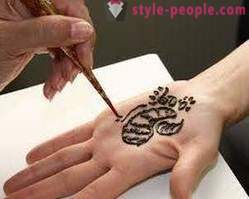 Czasowe henna tatuaż w domu