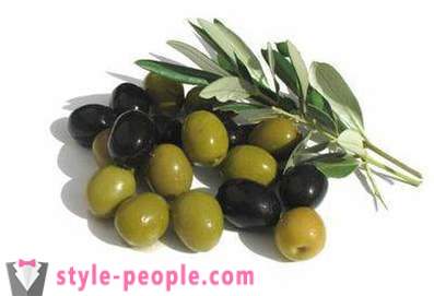 Uniwersalne kosmetyki - oliwa z oliwek do twarzy