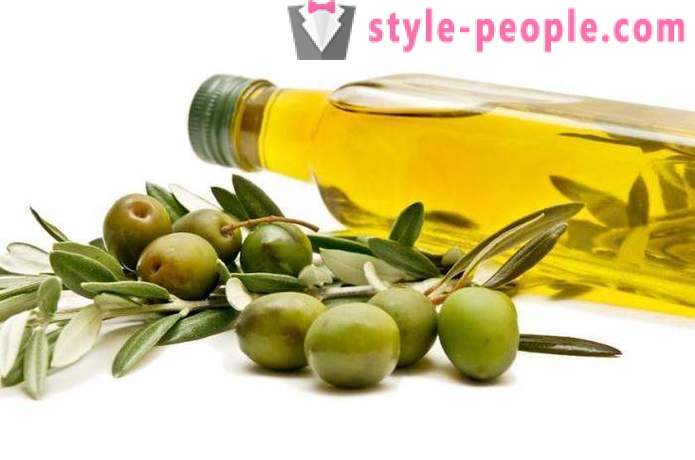 Uniwersalne kosmetyki - oliwa z oliwek do twarzy